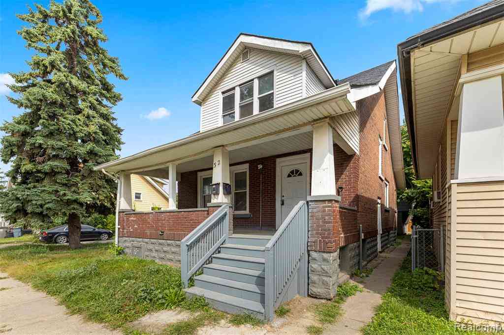 Multifamily For Sale - 32 W Woodward Street <br/> Ecorse, MI 48229