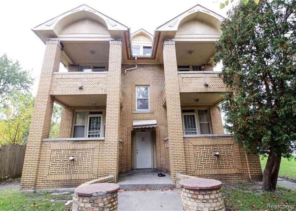 Multifamily For Sale - 11391 Belleterre Street <br/> Detroit, MI 48204