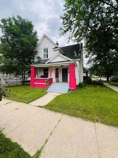 Multifamily For Sale - 944 Caulfield Avenue Sw SW<br/> Grand Rapids, MI 49503