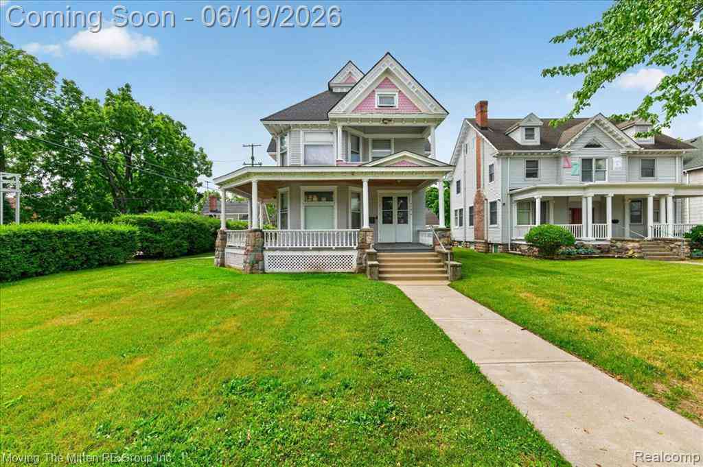 Multifamily For Sale - 415 W Forest Avenue <br/> Ypsilanti, MI 48197