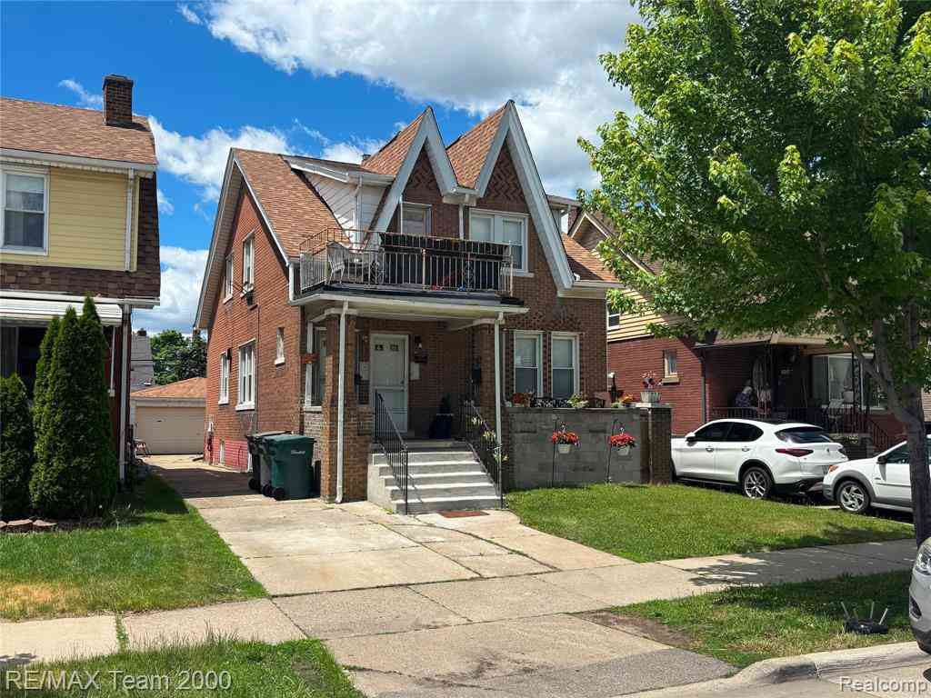 Multifamily For Sale - 6911 Appoline Street <br/> Dearborn, MI 48126
