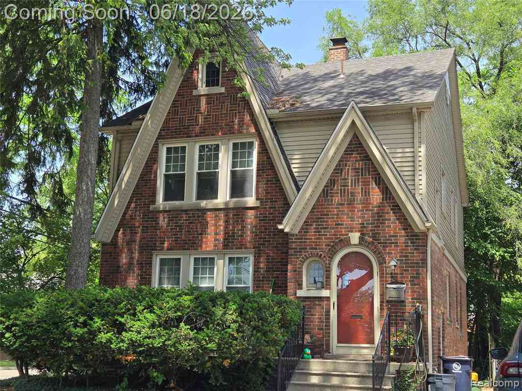 Multifamily For Sale - 903 E 3rd Street E E<br/> Royal Oak, MI 48067