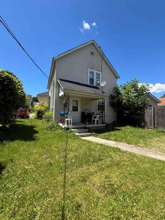 Multifamily For Sale - 623 Lane Avenue Nw NW<br/> Grand Rapids, MI 49504