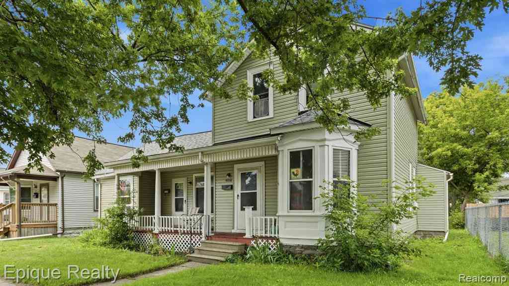 Multifamily For Sale - 1807 10th Street <br/> Saint Clair County, Port Huron, MI 48060