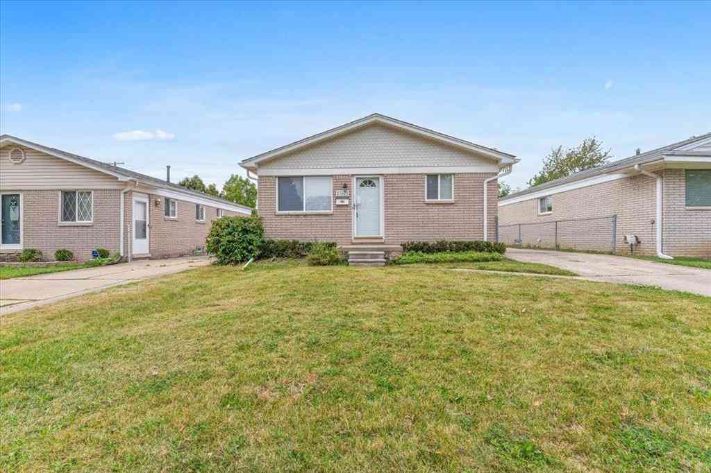 Multifamily For Sale - 23021 Almond Avenue <br/> Eastpointe, MI 48021