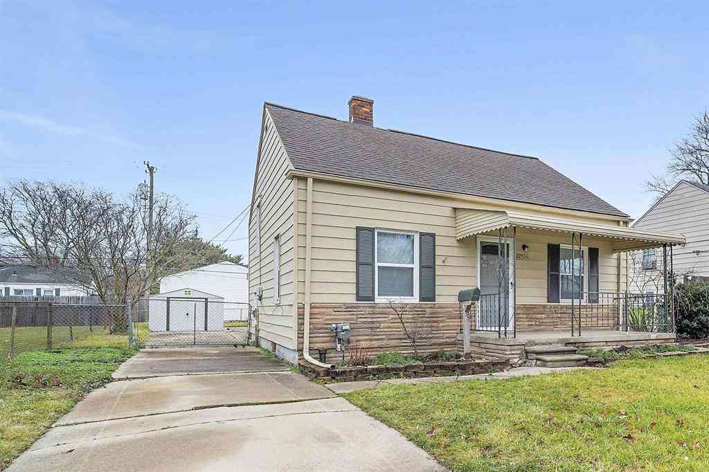 Multifamily For Sale - 22456 Gascony Avenue <br/> Eastpointe, MI 48021