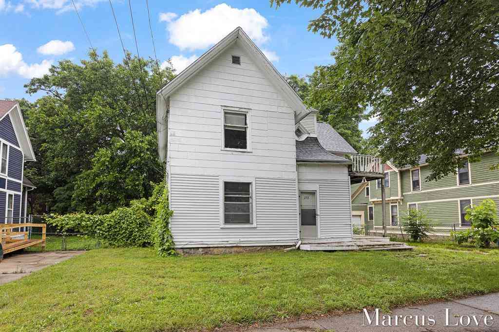 Multifamily For Sale - 233 Hollister Avenue Se SE<br/> Grand Rapids, MI 49506