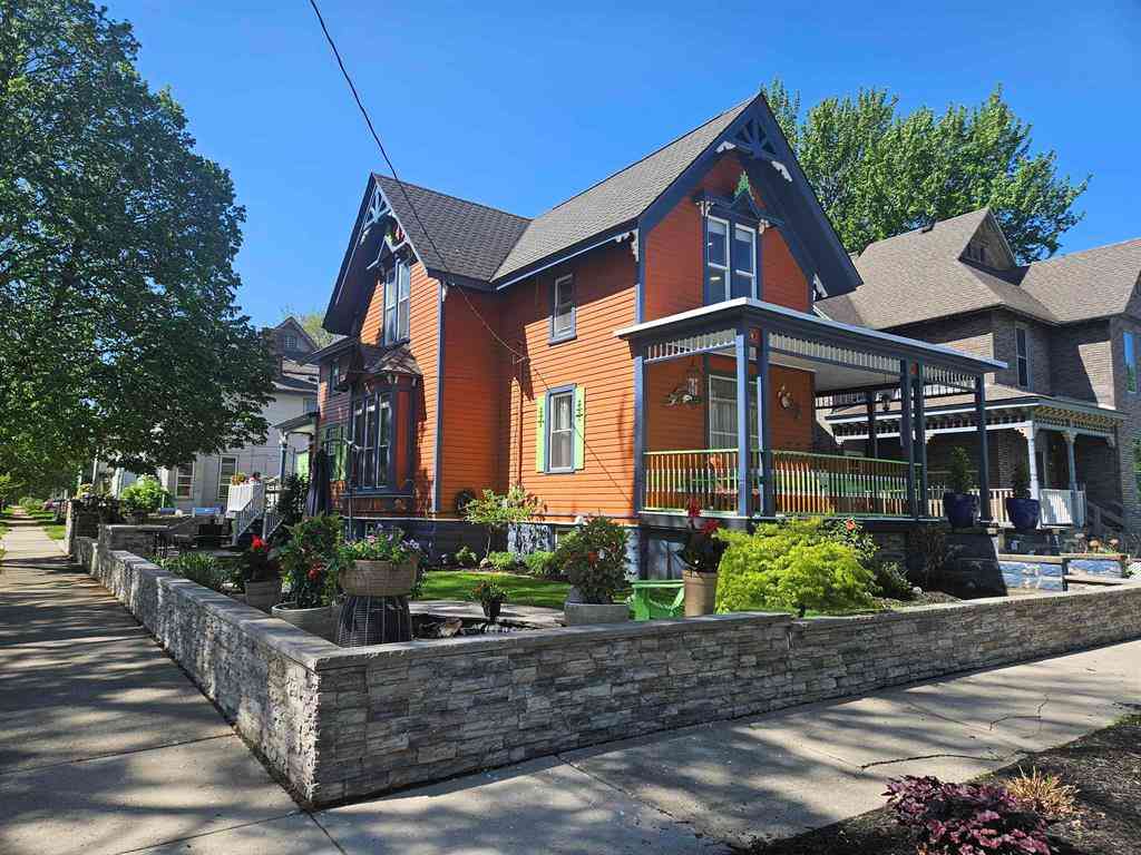 Multifamily For Sale - 1010 6th Street Street <br/> Bay County, Bay City, MI 48708