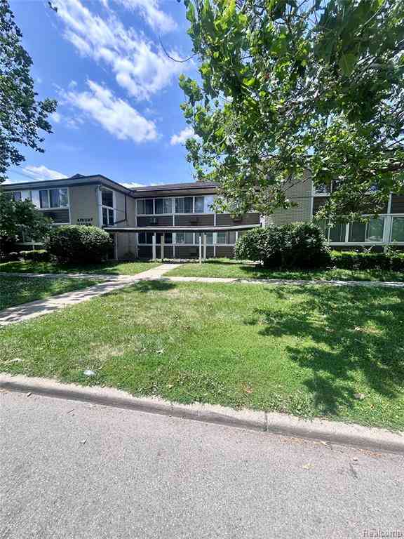 Multifamily For Sale - 19131 Lahser Road <br/> Wayne County, Detroit, MI 48219