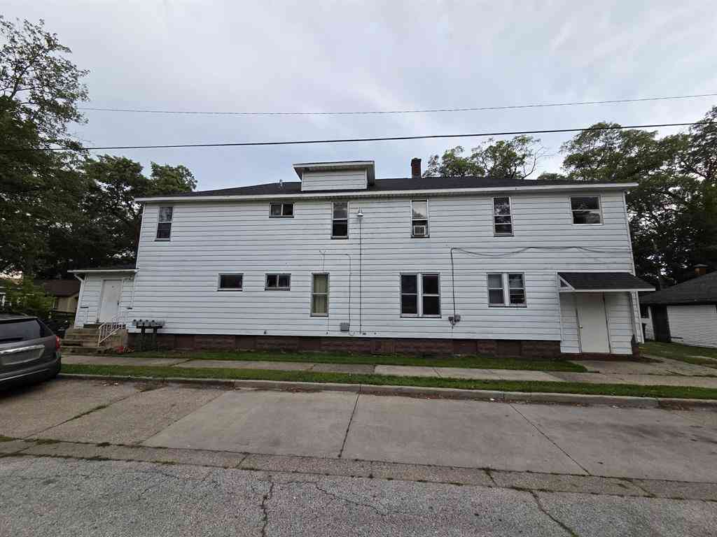 Multifamily For Sale - 1607 Elwood Street <br/> Muskegon, MI 49442