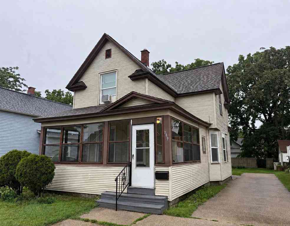 Multifamily For Sale - 169 W 17th Street <br/> Ottawa County, Holland, MI 49423