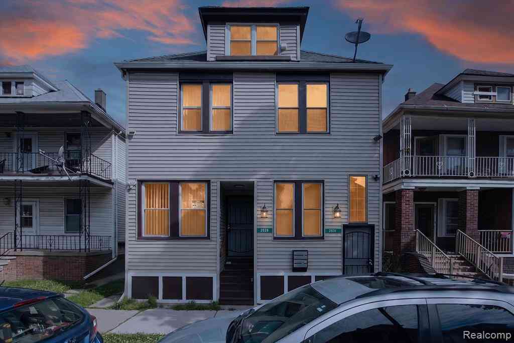Multifamily For Sale - 2029 Trowbridge  <br/> Hamtramck, MI 48212