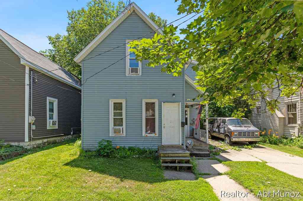 Multifamily For Sale - 238 Travis Street Ne NE<br/> Grand Rapids, MI 49505