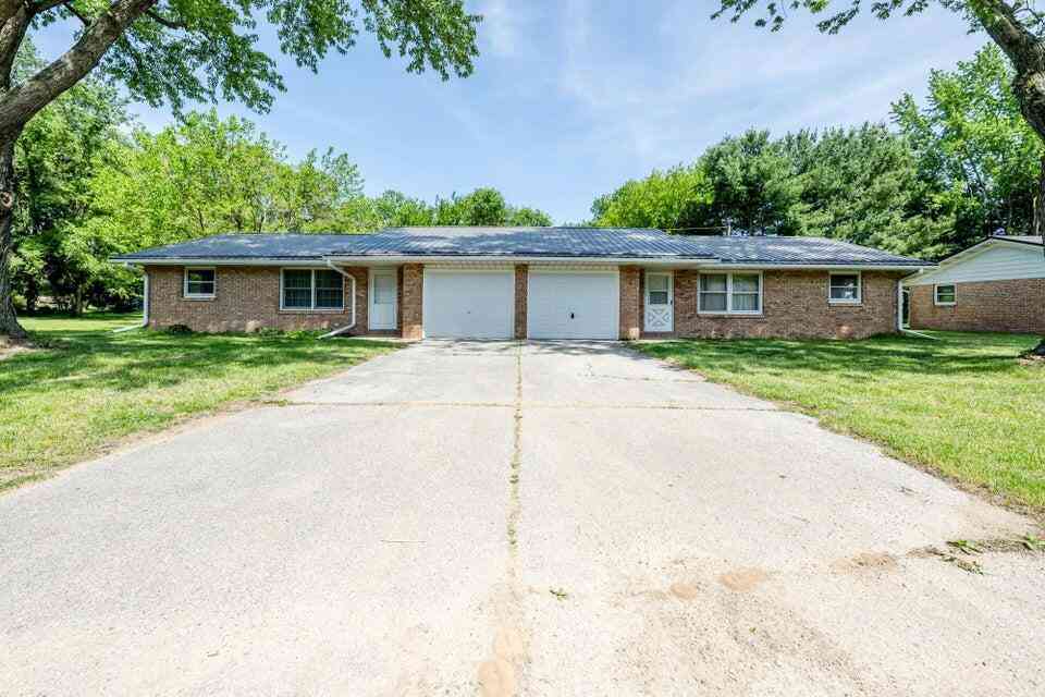 Multifamily For Sale - 6830 E Napier Avenue <br/> Benton Harbor, MI 49022