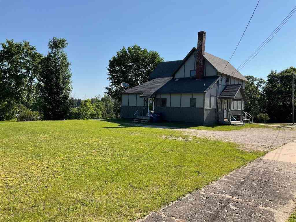 Multifamily For Sale - 1148 S Mitchell Street <br/> Wexford County, Cadillac, MI 49601