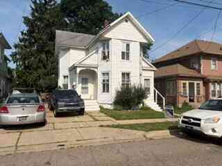 Multifamily For Sale - 37 Harvard Street <br/> Battle Creek, MI 49017