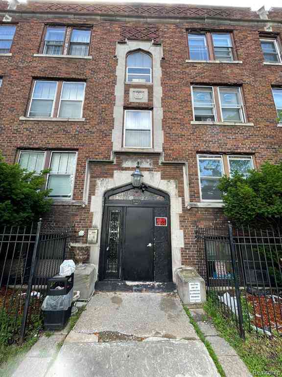 Multifamily For Sale - 16940 Log Cabin Street <br/> Highland Park, MI 48203