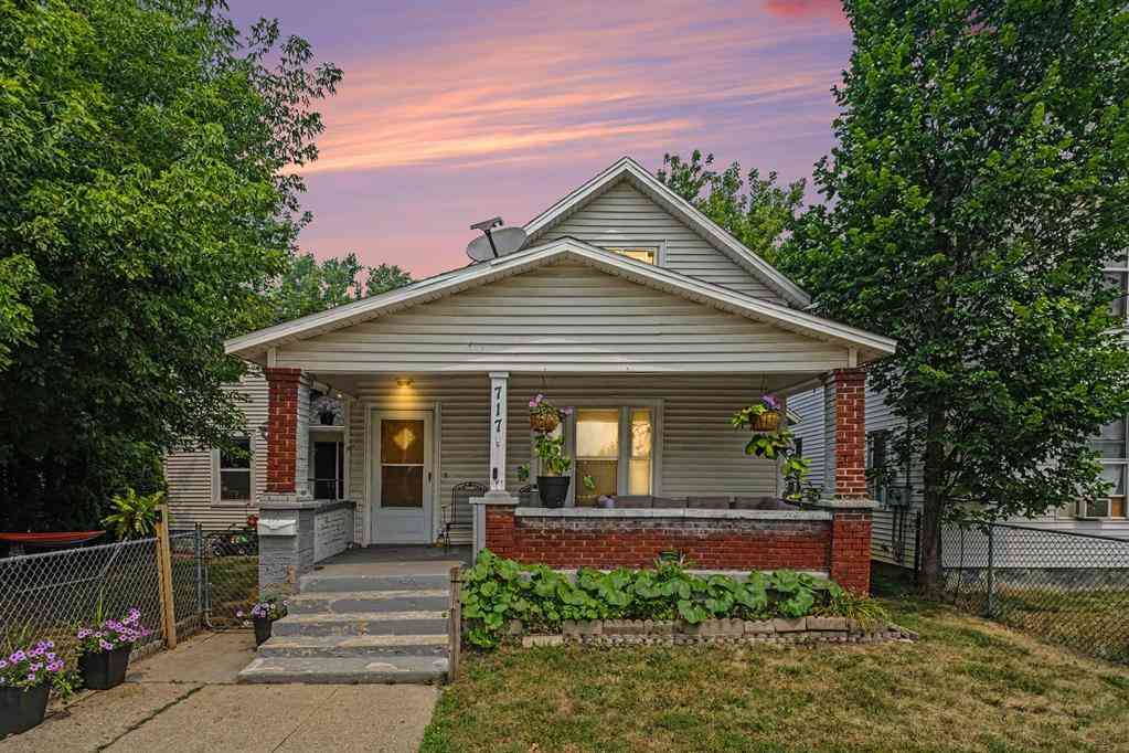 Multifamily For Sale - 717-719 5th Street Nw NW<br/> Grand Rapids, MI 49504