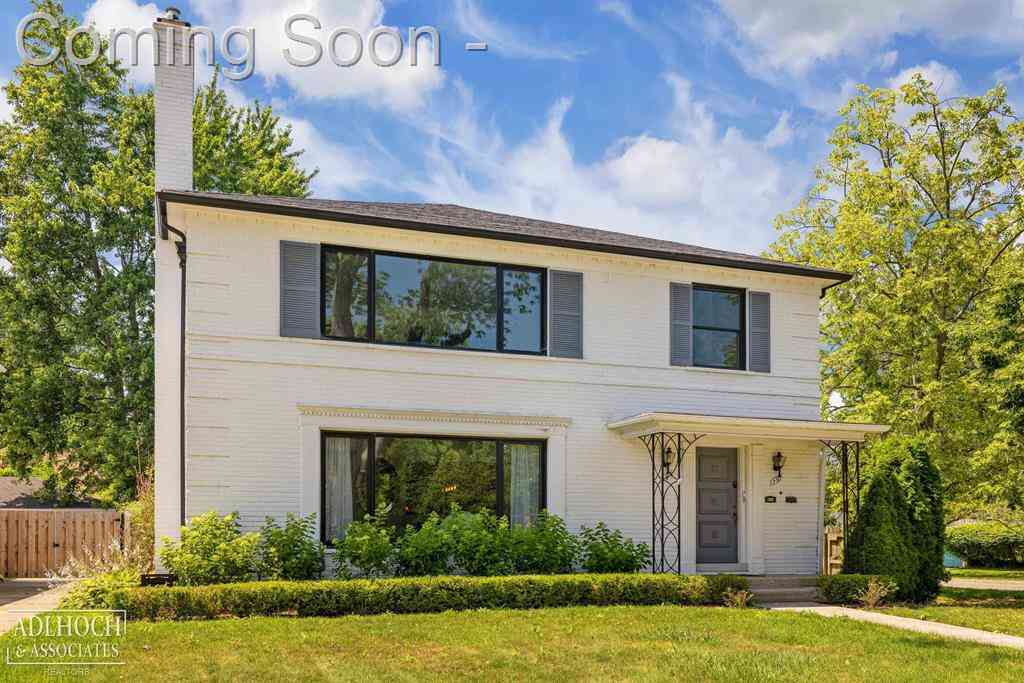 Multifamily For Sale - 795-797 Harcourt Road <br/> Grosse Pointe, MI 48230