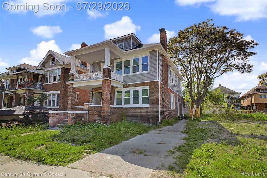 Multifamily For Sale - 3799 Pingree Street <br/> Detroit, MI 48206