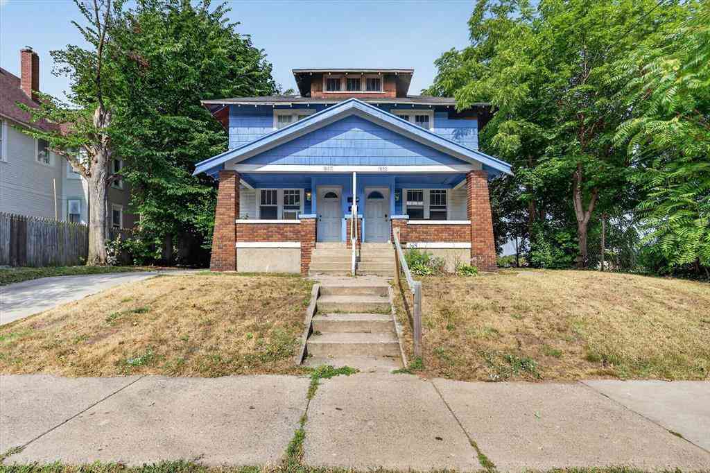 Multifamily For Sale - 1655 Madison Avenue Se SE<br/> Grand Rapids, MI 49507