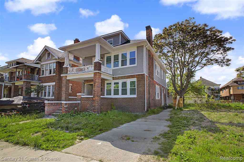Multifamily For Sale - 3799 Pingree Street <br/> Detroit, MI 48206