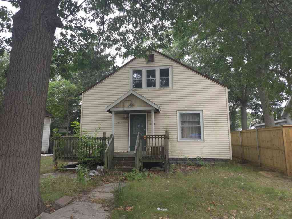 Multifamily For Sale - 2441 Maffett Street <br/> Muskegon, MI 49444
