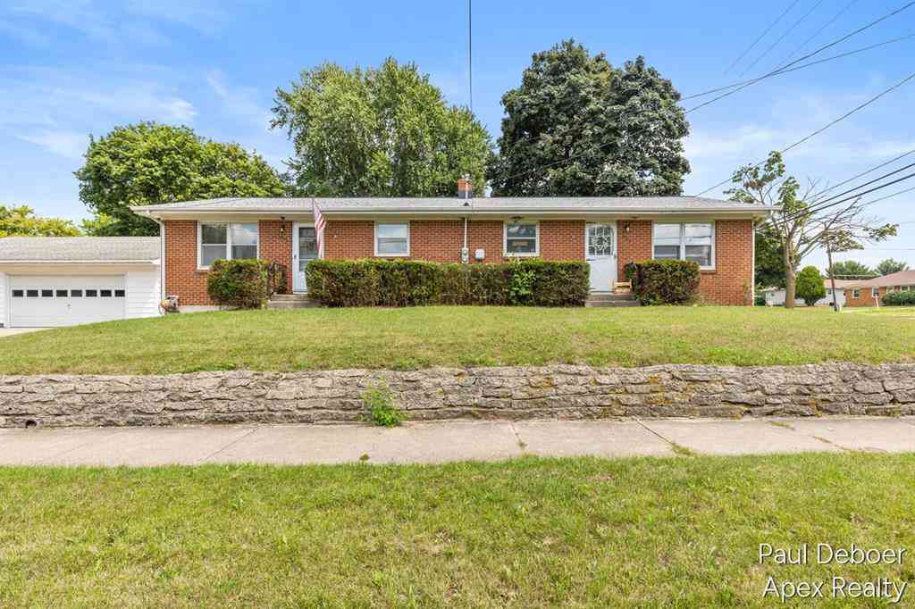 Multifamily For Sale - 3542 Fuller Avenue Se SE<br/> Grand Rapids, MI 49508