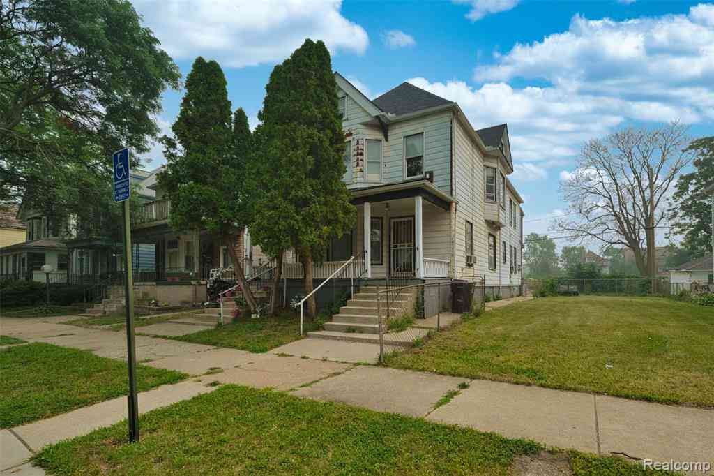 Multifamily For Sale - 1718 Canton Street <br/> Detroit, MI 48207