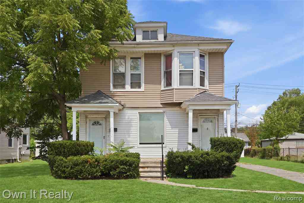 Multifamily For Sale - 14761 Stephens Drive <br/> Eastpointe, MI 48021