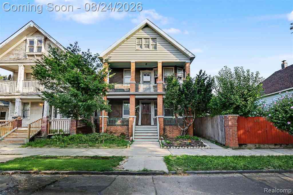 Multifamily For Sale - 6850 Bulwer Street <br/> Detroit, MI 48210