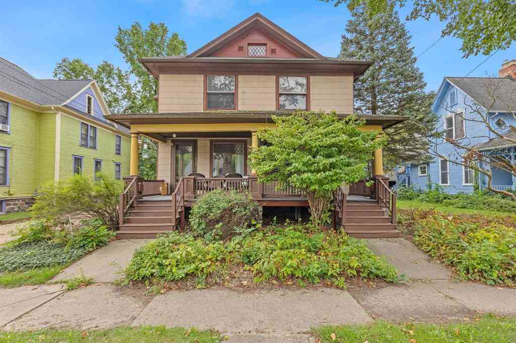Multifamily For Sale - 713 W Kalamazoo Avenue <br/> Kalamazoo County, Kalamazoo, MI 49007