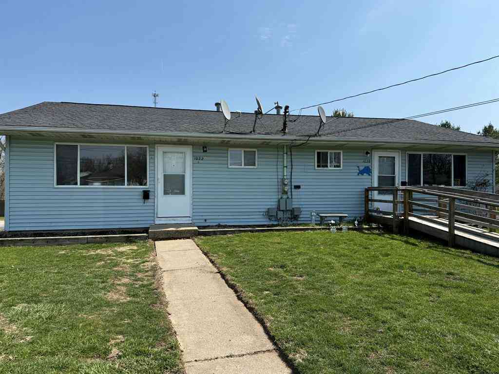 Multifamily For Sale - 1022 Avondale Circle <br/> Kalamazoo, MI 49048