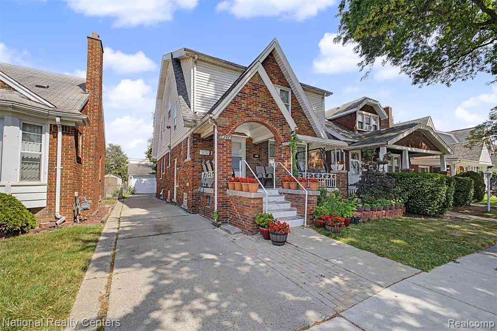 Multifamily For Sale - 6348 Coleman Street <br/> Dearborn, MI 48126