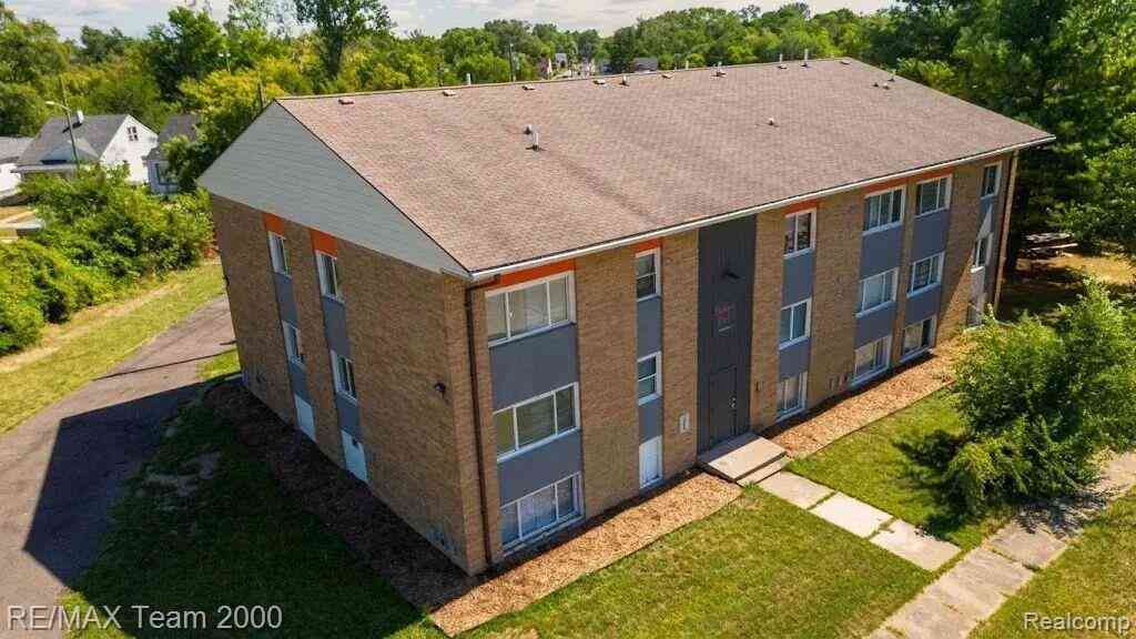 Multifamily For Sale - 18230 Weaver Street <br/> Detroit, MI 48228