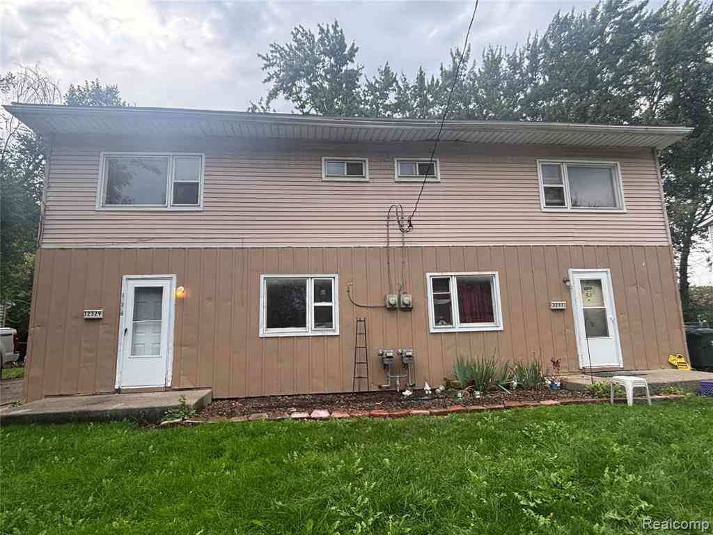 Multifamily For Sale - 32329 Kalamazoo Street <br/> Westland, MI 48186
