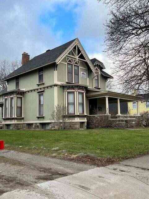 Multifamily For Sale - 206 S Huron Street <br/> Washtenaw County, Ypsilanti, MI 48197