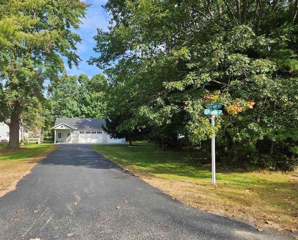 Homes For Sale - 615 E Franklin Street <br/> East Tawas, MI 48730