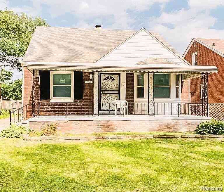 Homes For Sale - 11696 Glastonbury Avenue <br/> Detroit, MI 48228