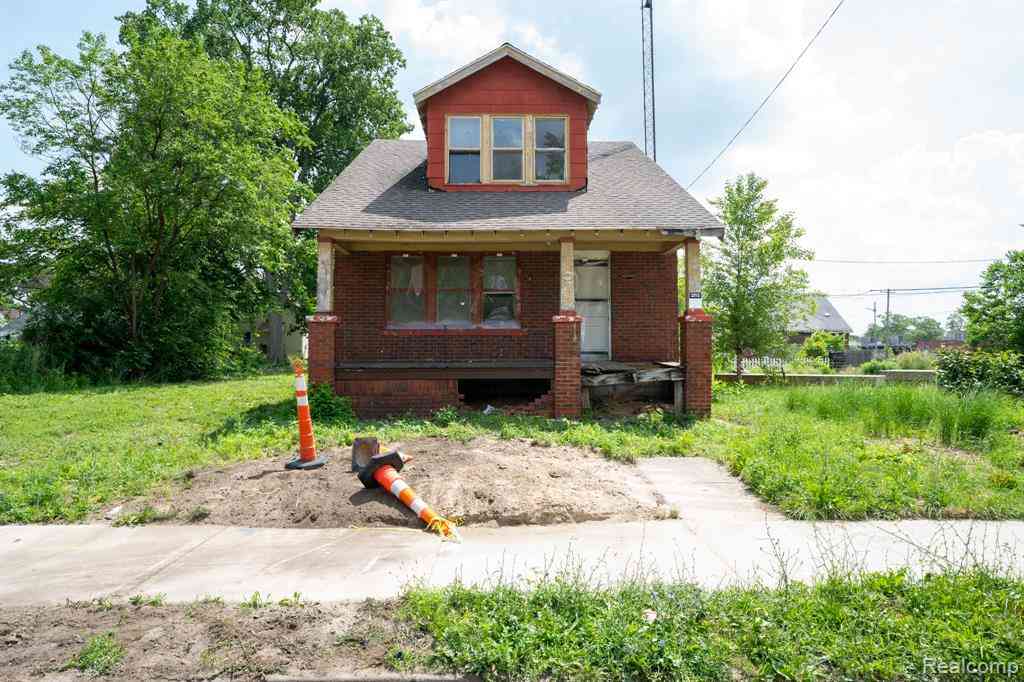 Homes For Sale - 16164 Turner Street <br/> Wayne County, Detroit, MI 48221