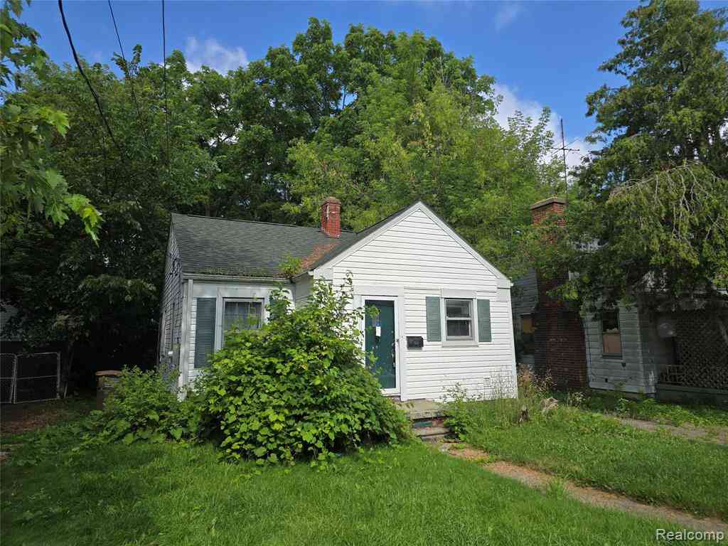 Homes For Sale - 28 S Marshall Street <br/> Pontiac, MI 48342