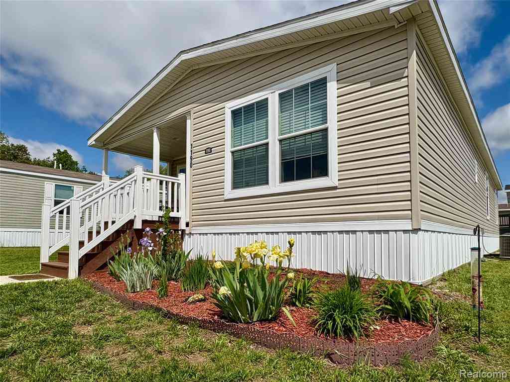 Homes For Sale - 1190 Primrose Court <br/> Albion, MI 49224