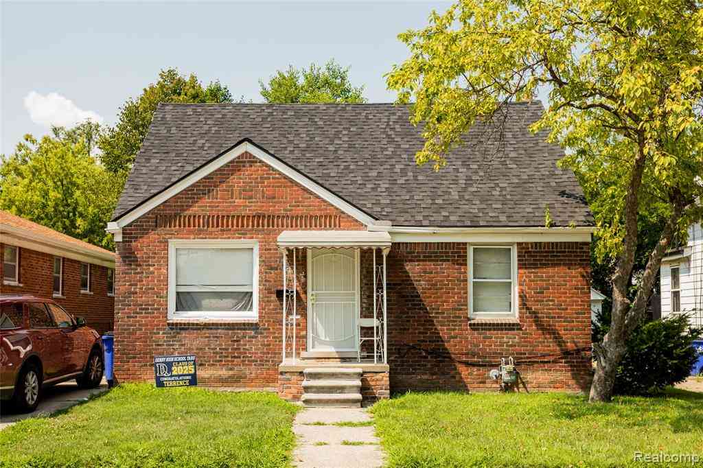 Homes For Sale - 17135 Munich Street <br/> Wayne County, Detroit, MI 48224