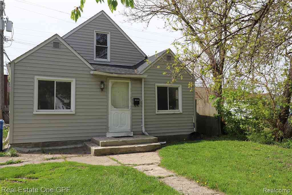 Homes For Sale - 7052 Rivard Avenue <br/> Warren, MI 48091