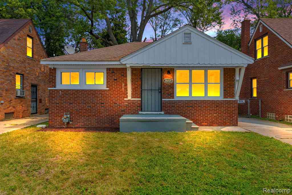 Homes For Sale - 20220 Lahser Road <br/> Detroit, MI 48219