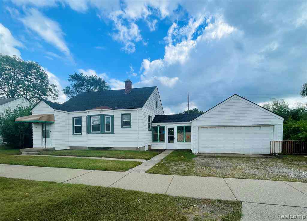 Homes For Sale - 19250 Farmington Road <br/> Livonia, MI 48152