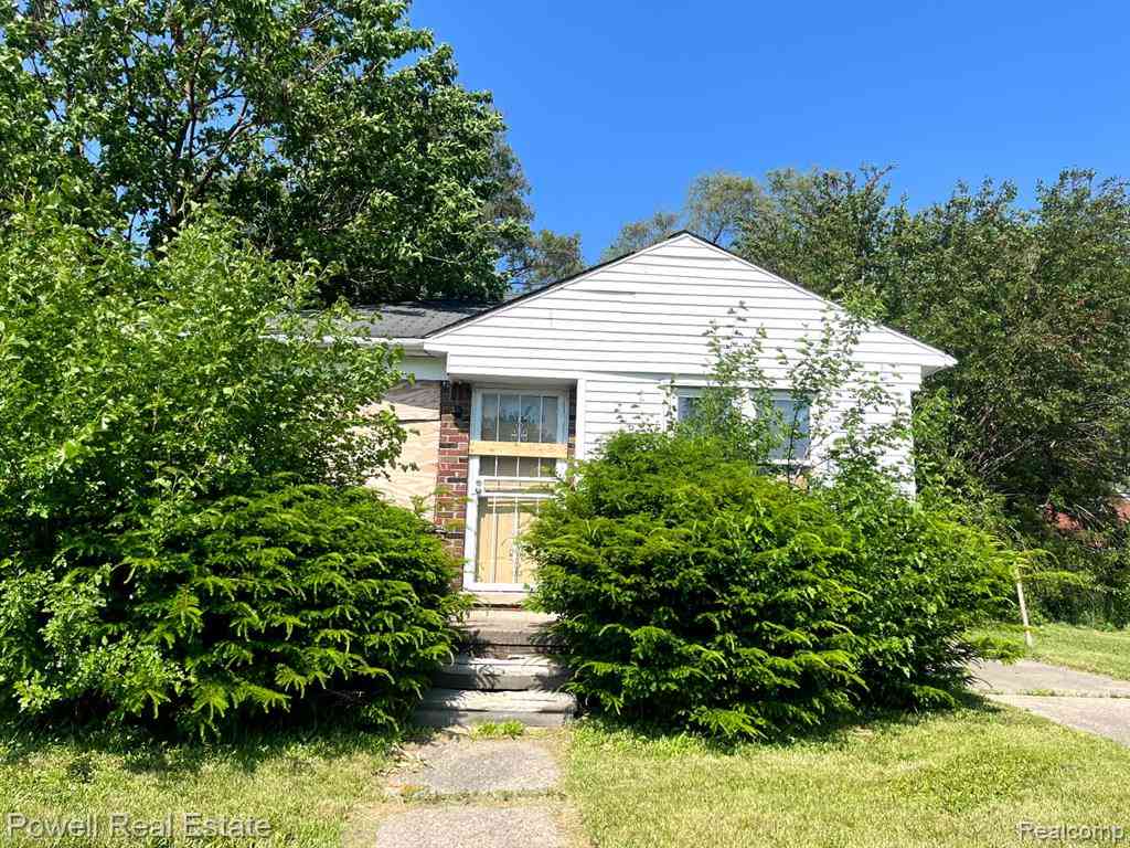Homes For Sale - 12622 Gunston Street <br/> Wayne County, Detroit, MI 48205