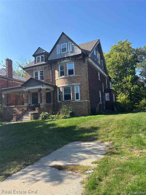 Homes For Sale - 455 E Grand Boulevard <br/> Wayne County, Detroit, MI 48207