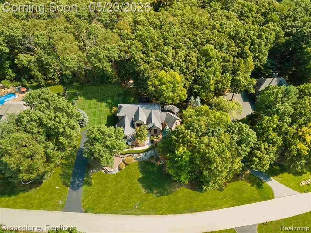 Homes For Sale - 2157 Canterwood  <br/> Highland, MI 48357