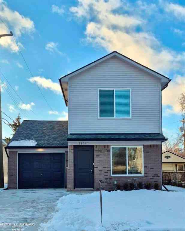 Homes For Sale - 28017 Ginley Street <br/> Macomb County, Roseville, MI 48066